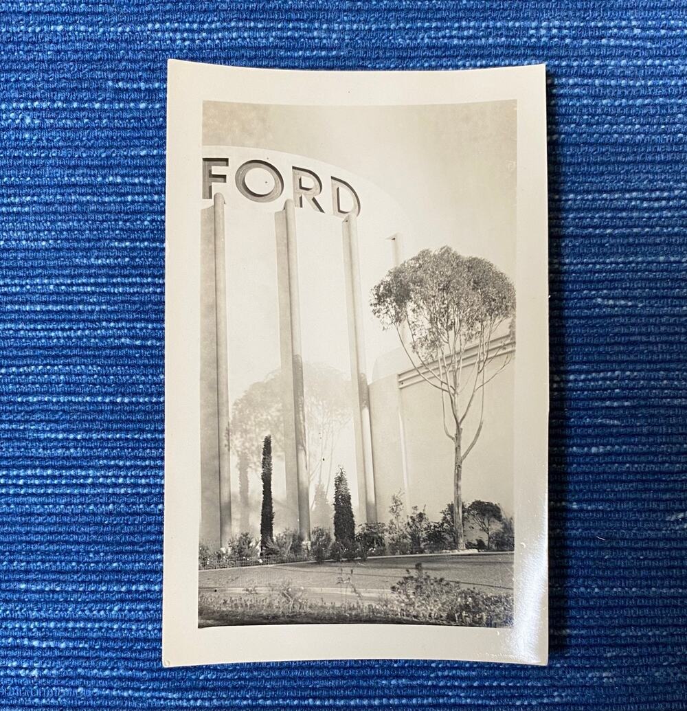 Vintage Historic San Diego California Ford Building Snapshot B/W 5x3 Photo 92B